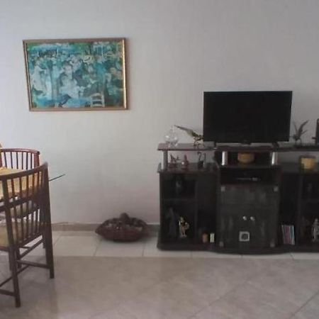 Praia Grande Aviação: Confortável Apartamento de 2 Quartos Exterior photo
