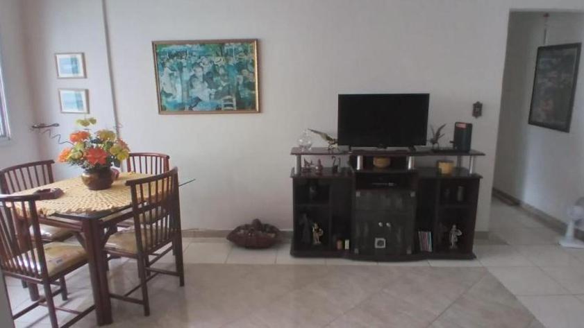 Praia Grande Aviação: Confortável Apartamento de 2 Quartos Exterior photo