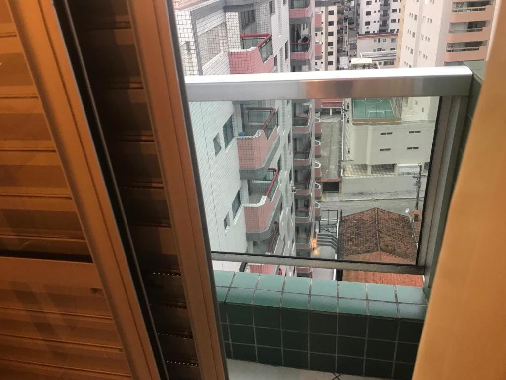 Praia Grande Aviação: Confortável Apartamento de 2 Quartos Exterior photo
