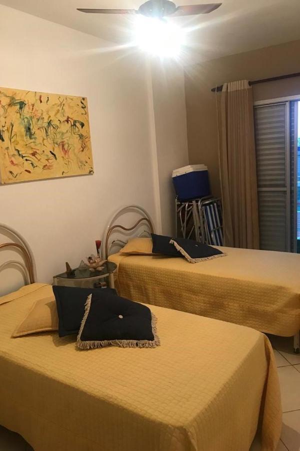 Praia Grande Aviação: Confortável Apartamento de 2 Quartos Exterior photo